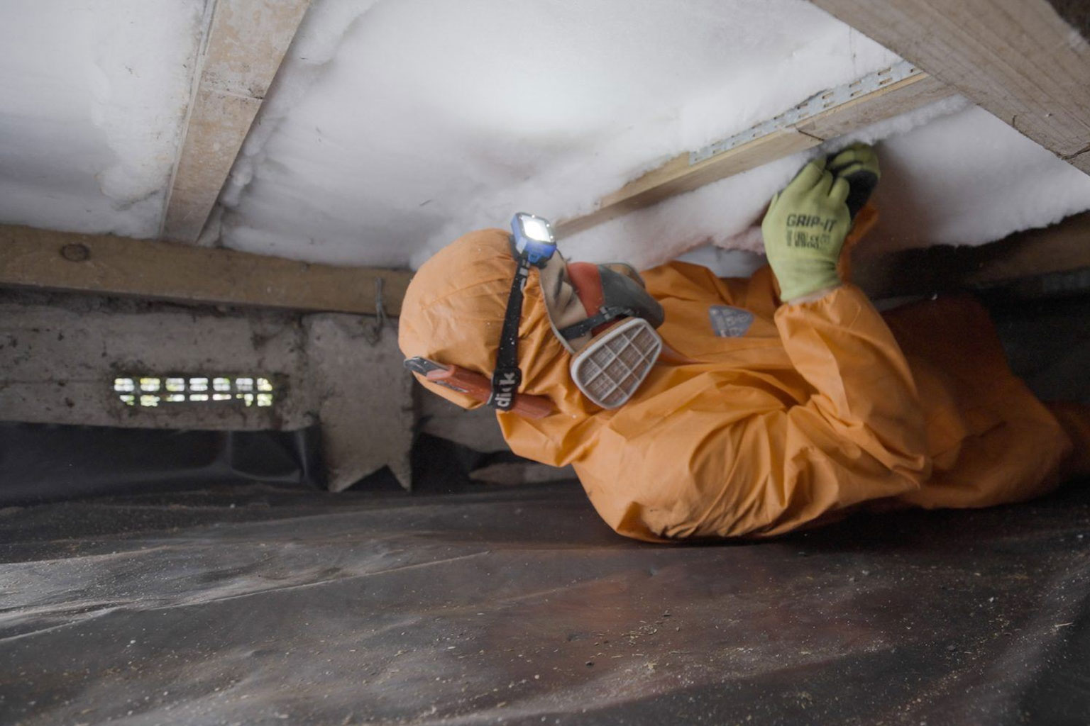 Installing underfloor insulation in rental property